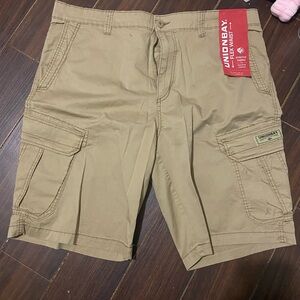 Union Bay Shorts Mens 38 Beige Cargo Casual Utility Classic Durable Comfortable